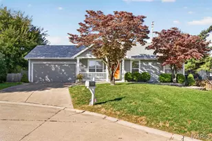 2 Bald Hill Ct, Saint Peters, MO 63304 - Photo 1