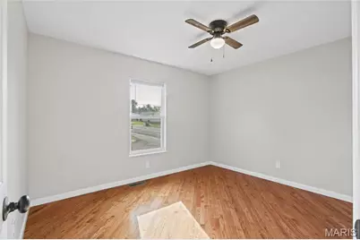 9045 Mathilda Avenue, Affton, MO 63123 - Photo 17