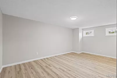9045 Mathilda Avenue, Affton, MO 63123 - Photo 25