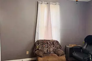 811 Roberts St, Washington, MO 63090 - Photo 1