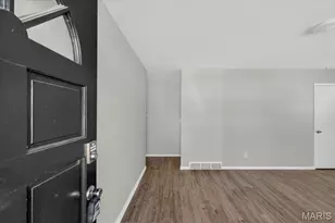 1234 Rhea Ave, Saint Louis, MO 63138 - Photo 9