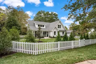 1141 N Berry Rd, Glendale, MO 63122 - Photo 1