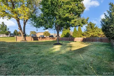 9812 Sappington Road, Sappington, MO 63128 - Photo 39