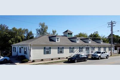 400 N Fifth Street, Saint Charles, MO 63301 - Photo 1