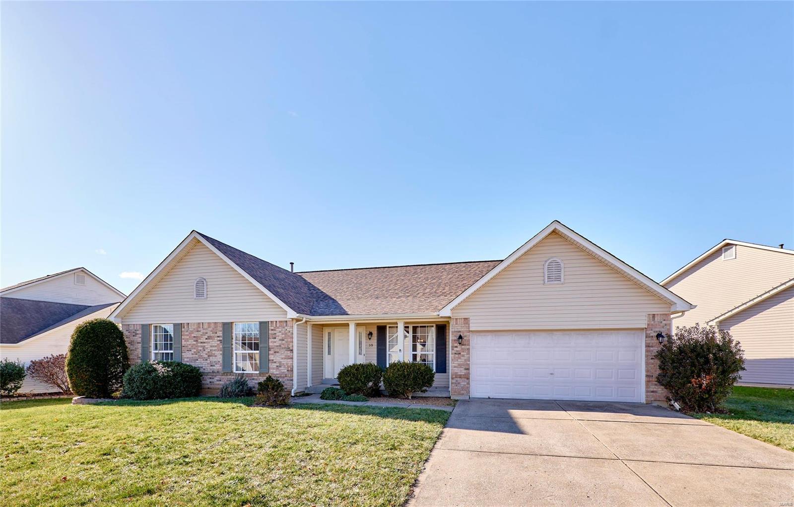 39 Meadow Spring Dr, Saint Charles, MO 63303 MLS 23074572 Coldwell