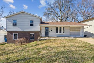 10973 Saxonhall Drive, Bridgeton, MO 63044 - Photo 1