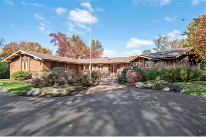 10 Kirken Knoll Drive, Saint Louis, MO 63131 - Photo 1