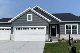 733 Norwich Dr, Saint Charles, MO 63301 - Photo 1