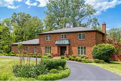 883 Amersham Drive, Town and Country, MO 63141 - Photo 1