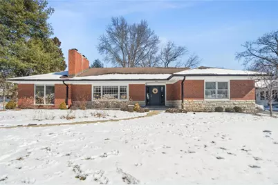 9021 Stonebridge, Saint Louis, MO 63117 - Photo 1