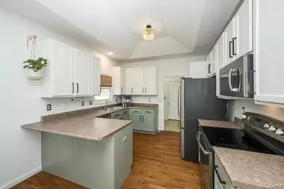 3806 Bedford Pointe Drive, Wentzville, MO 63385 - Photo 9