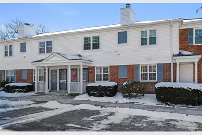 9174 Eager Road, Saint Louis, MO 63144 - Photo 1