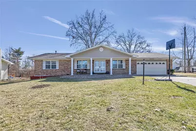 398 Beaver Lake Drive, Saint Charles, MO 63303 - Photo 1