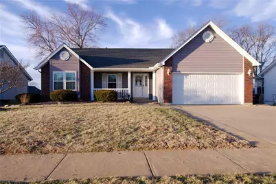 3790 Banbury Drive, Saint Charles, MO 63303 - Photo 1
