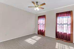 3609 Summer Brook Ct, Oakville, MO 63129 - Photo 29