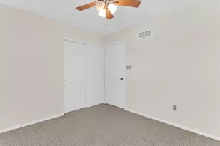 3609 Summer Brook Ct, Oakville, MO 63129 - Photo 31