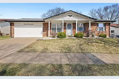 2361 England Town Road, Saint Louis, MO 63129 - Photo 1