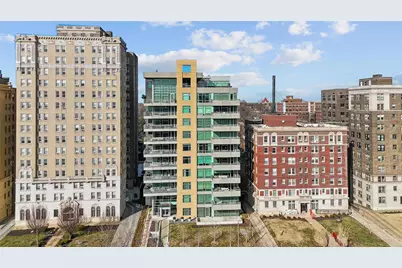 4545 Lindell Boulevard #12, Saint Louis, MO 63108 - Photo 1