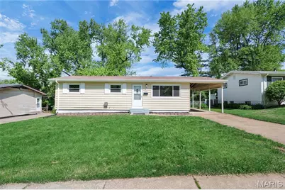 1065 Hadwin Drive, Florissant, MO 63033 - Photo 1