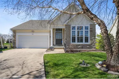 910 Ridgepointe Place Circle, Lake Saint Louis, MO 63367 - Photo 1