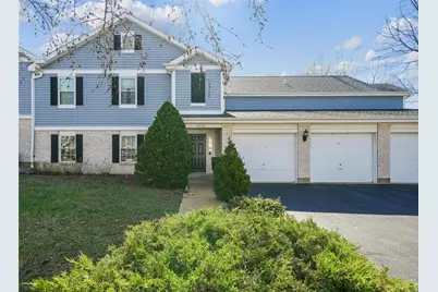 4248 Kingbolt Boulevard #B, Saint Louis, MO 63129 - Photo 1