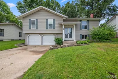 25 Glenna Drive, Saint Peters, MO 63376 - Photo 1
