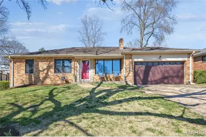 10639 Larkspur Drive, Saint Louis, MO 63123 - Photo 1