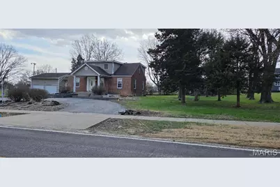 2520 Charbonier Road, Florissant, MO 63031 - Photo 1