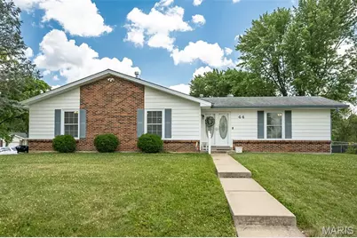 44 Park Charles Boulevard N, Saint Peters, MO 63376 - Photo 1