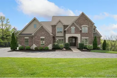 13750 Stonemont Court, Town and Country, MO 63131 - Photo 1