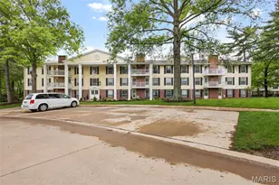 1511 Hampton Hall Dr, Chesterfield, MO 63017 - Photo 1