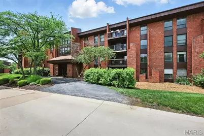 585 Coeur De Royale Drive #203, Creve Coeur, MO 63141 - Photo 1