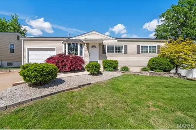 4017 Inwood Drive, Saint Louis, MO 63125 - Photo 1