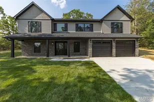 943 Stone Gate Dr, De Soto, MO 63020 - Photo 1