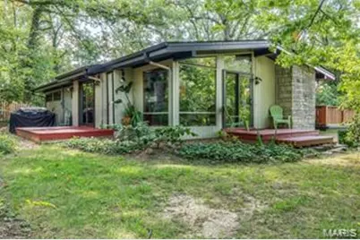 649 Craigwoods Drive, Saint Louis, MO 63122 - Photo 1
