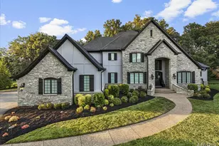 17283 Courtyard Mill Ln, Chesterfield, MO 63005 - Photo 1