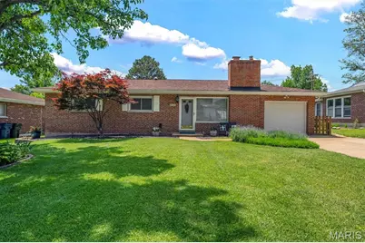 7666 Grant Haven Drive, Saint Louis, MO 63123 - Photo 1
