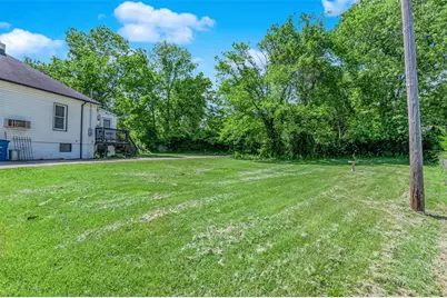 4229 Oakwood Avenue, Pine Lawn, MO 63121 - Photo 1