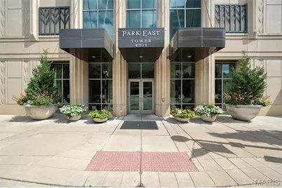 4909 Laclede Avenue #1202, Saint Louis, MO 63108 - Photo 1