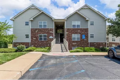 1422 Piedmont Circle #202, Saint Peters, MO 63304 - Photo 1