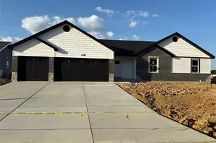 108 Peruque creek manor, Wright City, MO 63390 - Photo 1