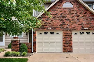 16266 Lea Oak Ct, Chesterfield, MO 63017 - Photo 1