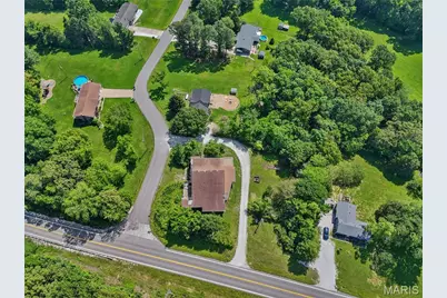 1462 Highway Dd, Defiance, MO 63341 - Photo 1