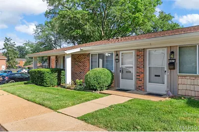 10675 Carroll Wood Way, Saint Louis, MO 63128 - Photo 1