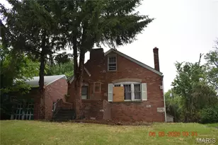 3835 Oakridge Blvd, Northwoods, MO 63121 - Photo 1