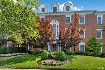 23 Topton Way #2B, Clayton, MO 63105 - Photo 1