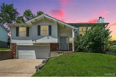 12443 Marine Avenue, Maryland Heights, MO 63043 - Photo 1