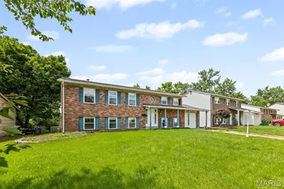 2245 Montagne Drive, Florissant, MO 63033 - Photo 1