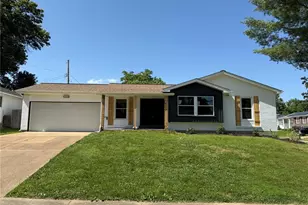 399 Genoa Dr, Ballwin, MO 63021 - Photo 1