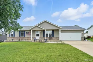 31 Kings Way Dr, Troy, MO 63379 - Photo 1